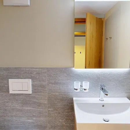 Molinia Fuer 2 Personen Haus Barlangia - Lenzerheide *