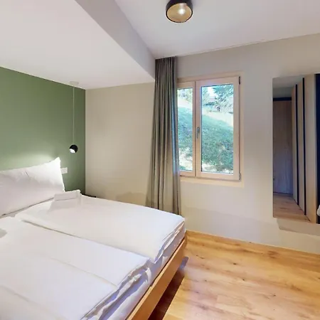 Molinia Fuer 2 Personen Haus Barlangia - Lenzerheide * Valbella